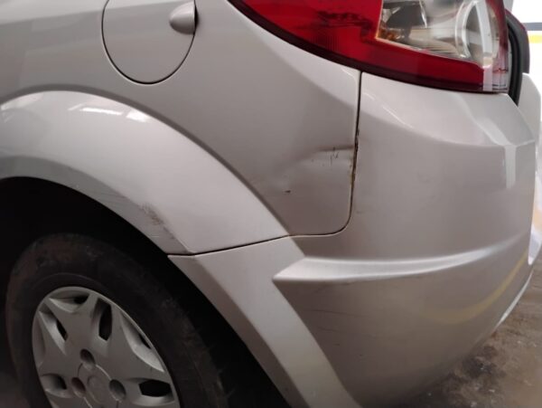 Ford KA 2010 modelo 2011 - Imagem 5